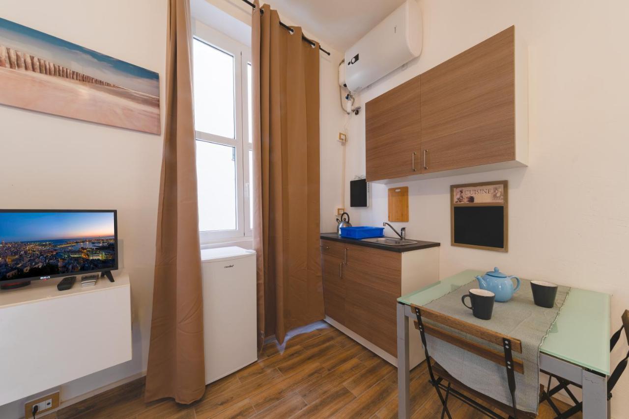 Appartamento Maddalena Alto - Affitti Brevi Italia เจนัว ภายนอก รูปภาพ